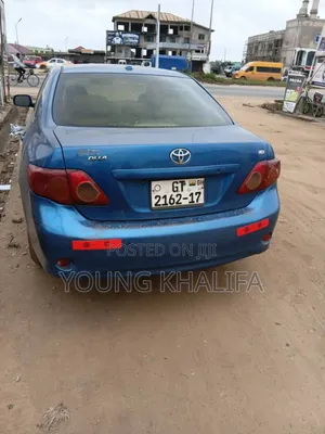 Toyota Corolla 2010 Blue