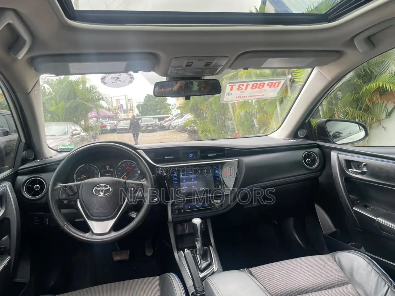 Toyota Corolla 2018 White
