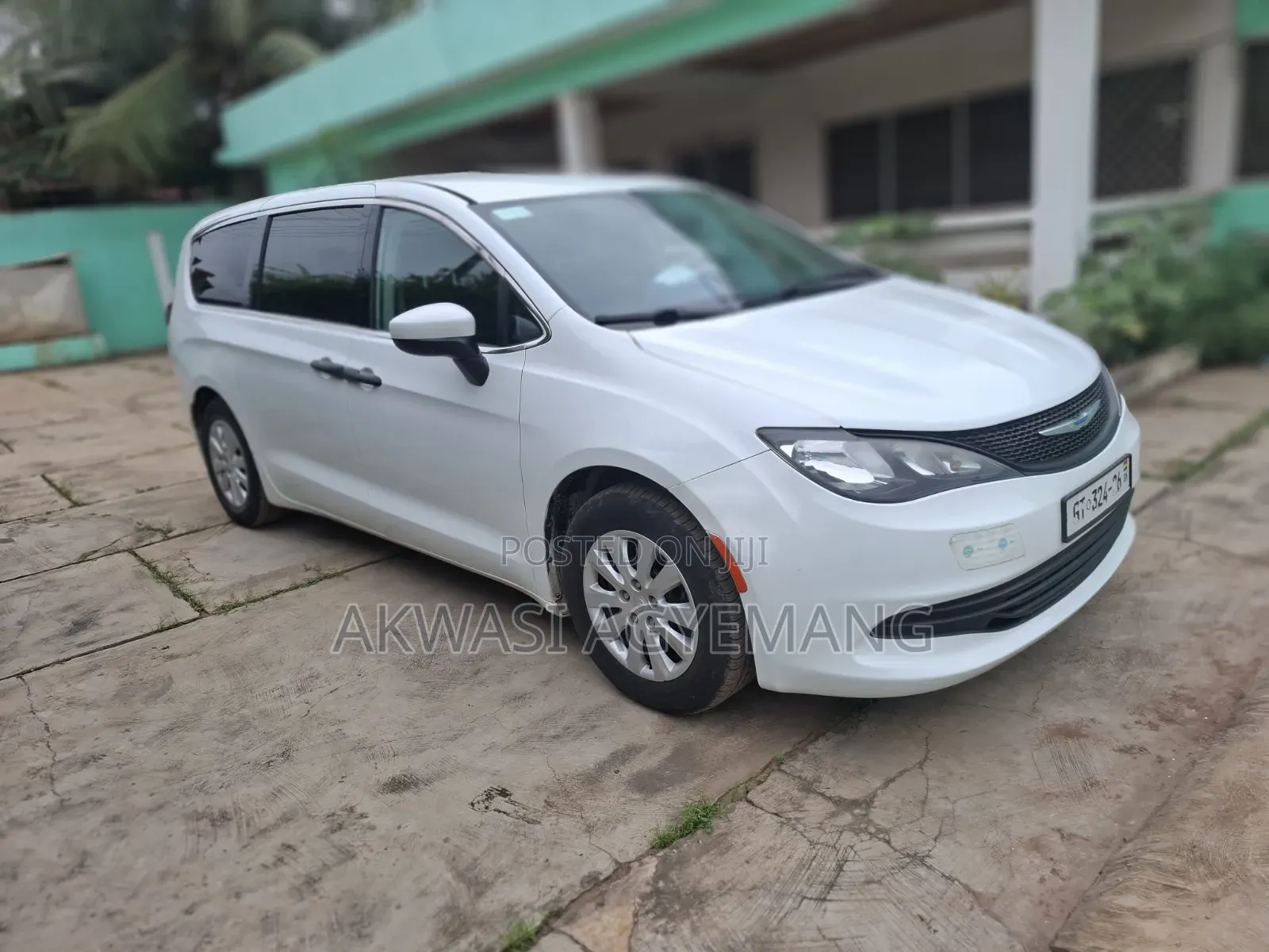 Chrysler Pacifica 3.6 Petrol FWD 2019 White
