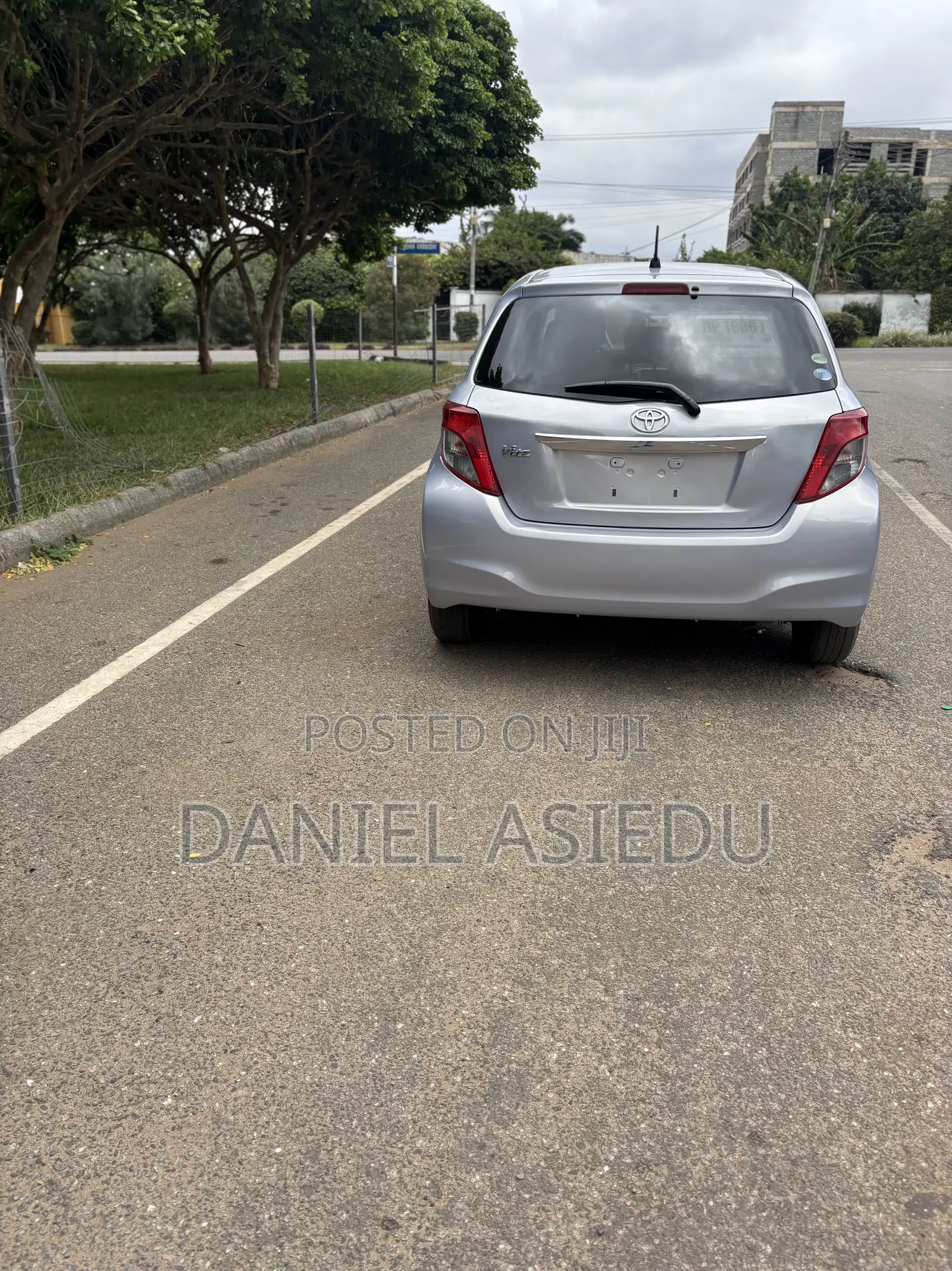 Toyota Vitz 1.3 AWD 3dr 2013 Silver