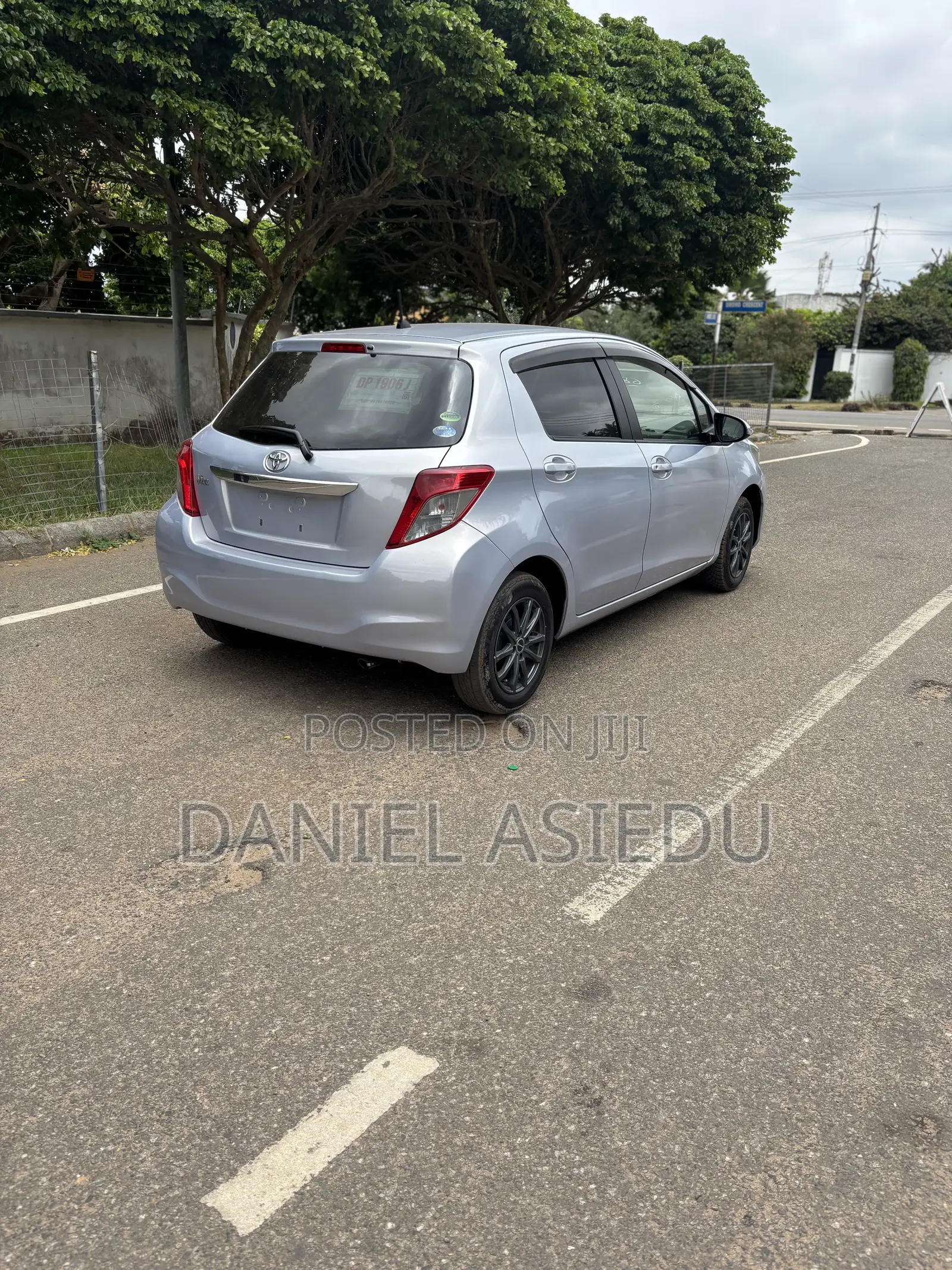 Toyota Vitz 1.3 AWD 3dr 2013 Silver