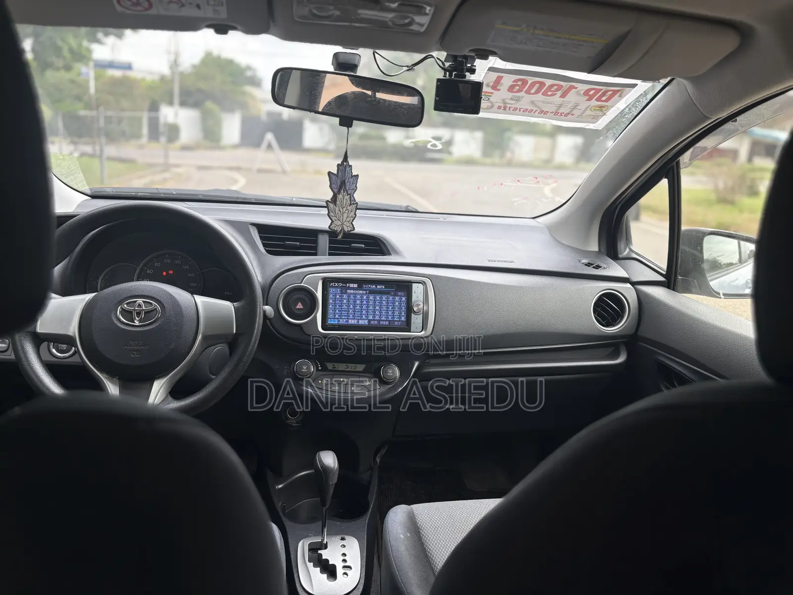 Toyota Vitz 1.3 AWD 3dr 2013 Silver