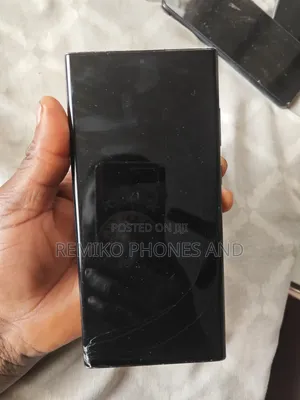 Samsung Galaxy S22 Ultra 5G 128 GB Black