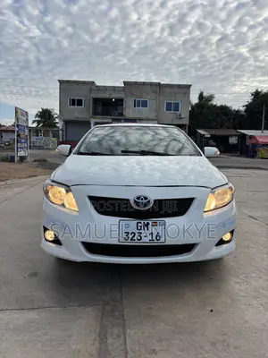 Toyota Corolla 2009 White