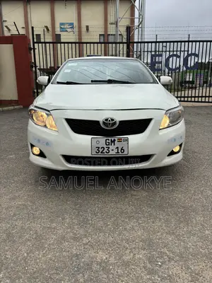 Toyota Corolla 2009 White