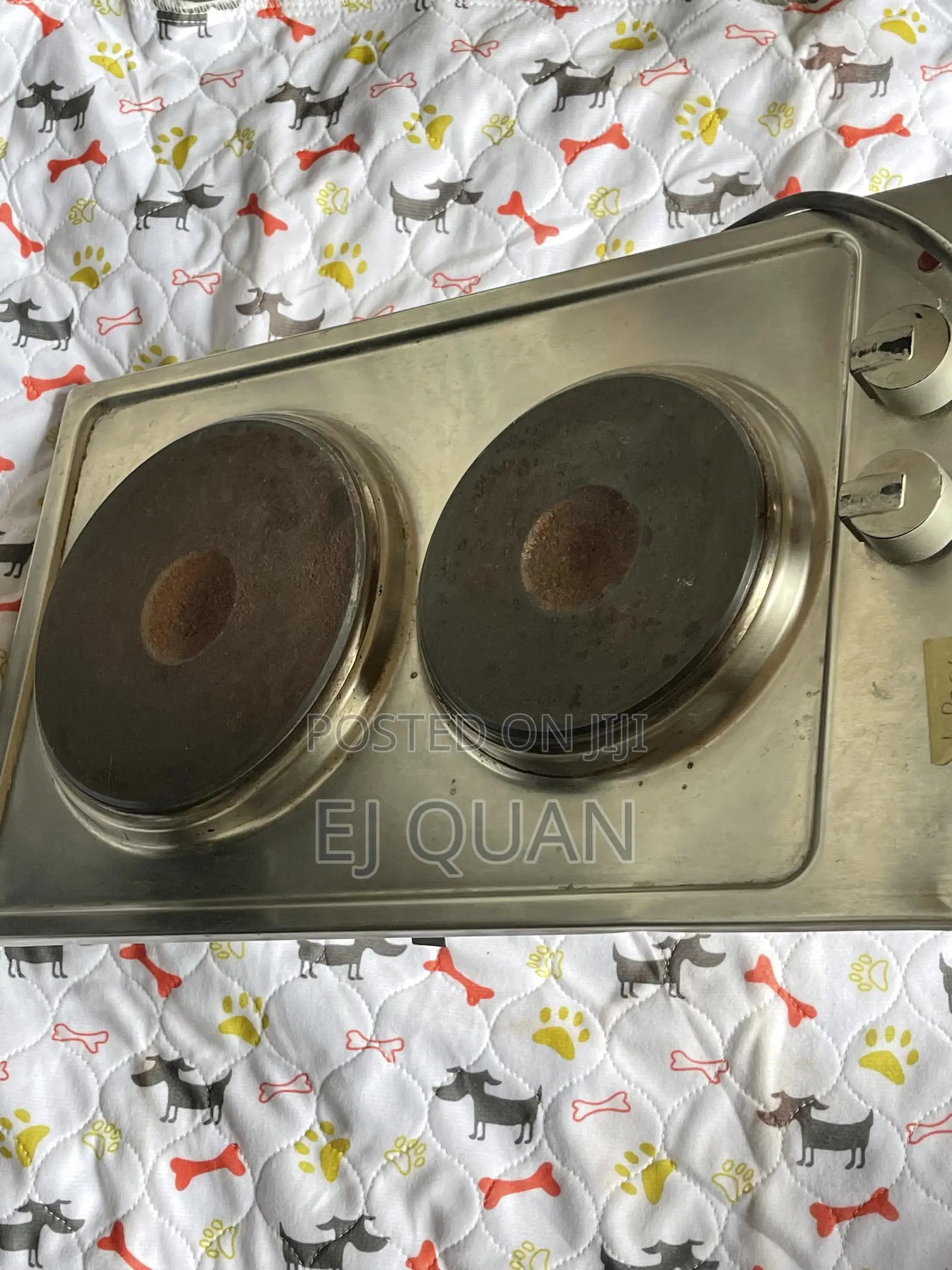 Two-Burner Electric Hot Plate / Electric Cooker.