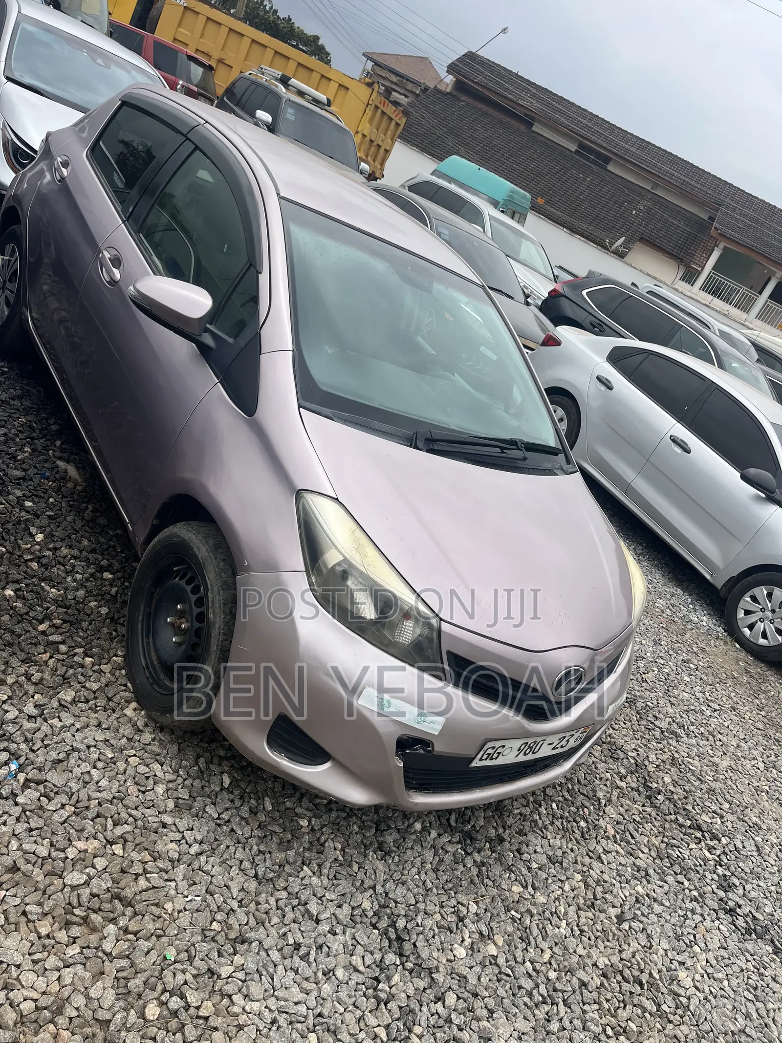 Toyota Vitz 1.5 FWD 3dr 2013