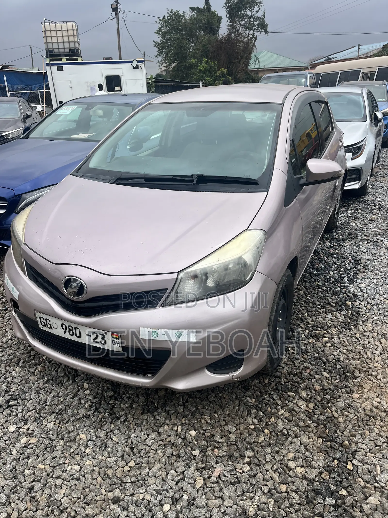 Toyota Vitz 1.5 FWD 3dr 2013