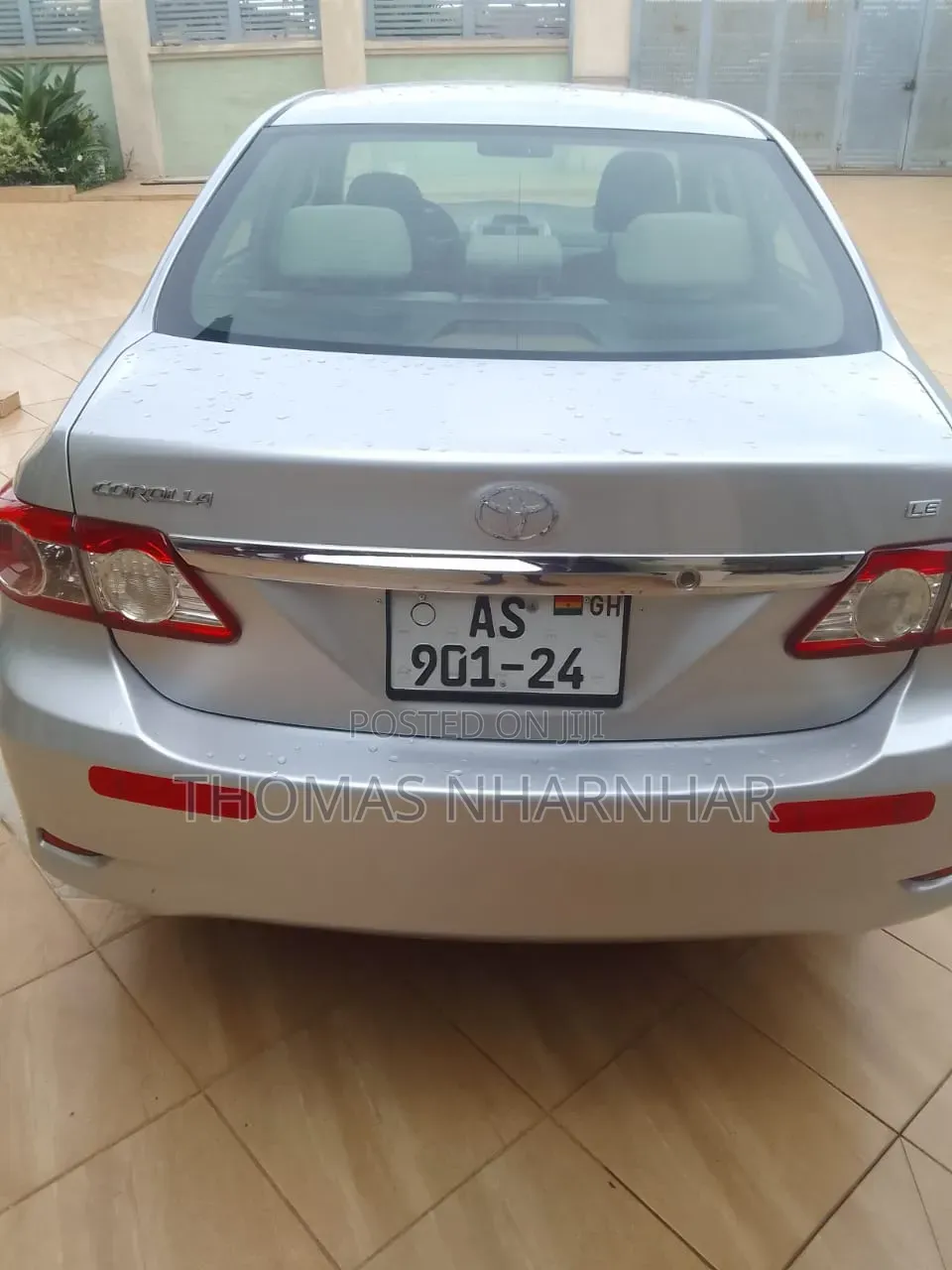 Toyota Corolla LE 4dr Sedan (1.8L 4cyl 4A) 2013 Silver