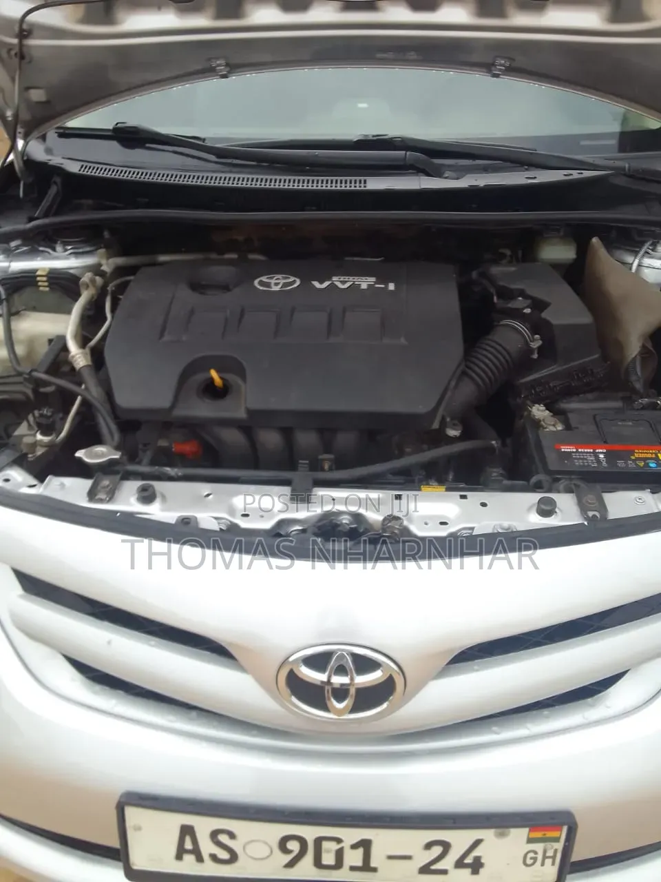 Toyota Corolla LE 4dr Sedan (1.8L 4cyl 4A) 2013 Silver