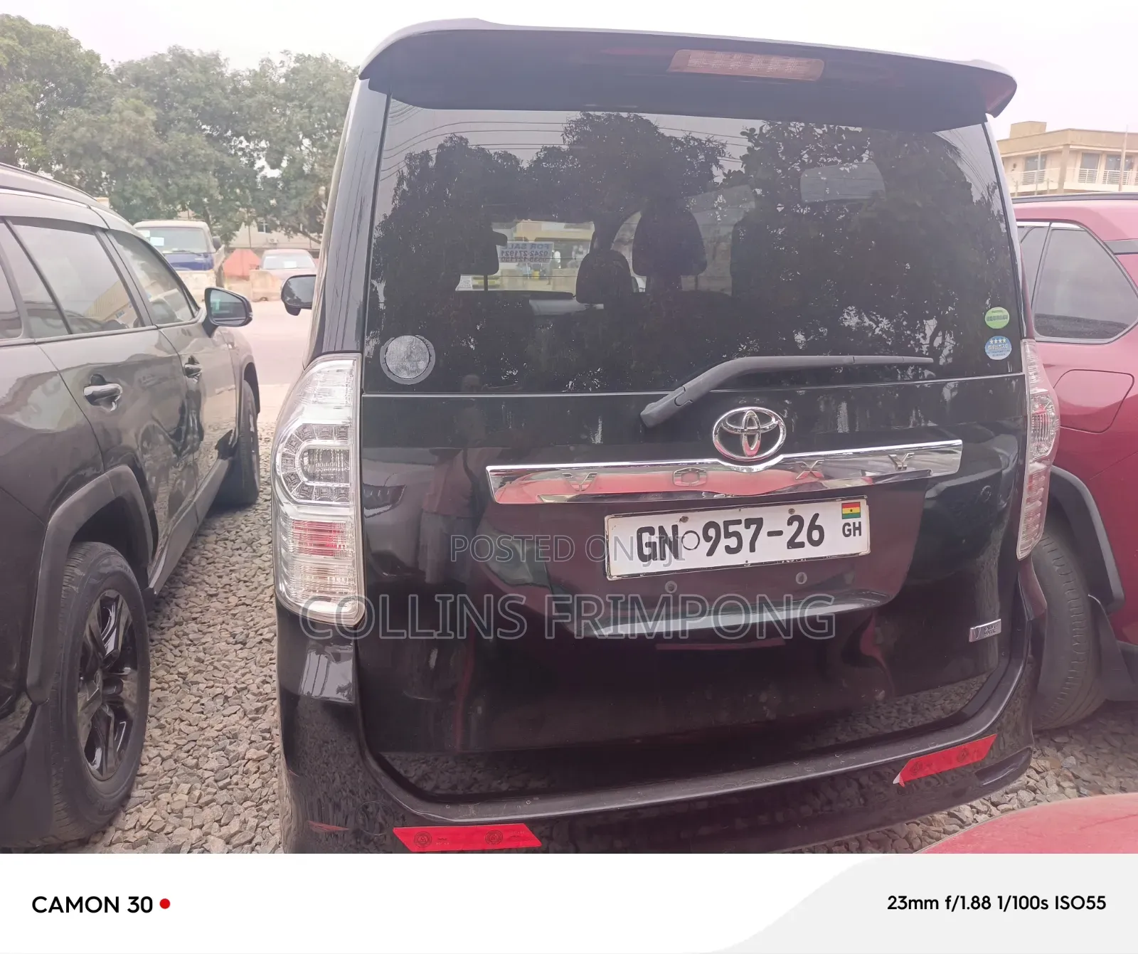 Toyota Voxy 2013 Black
