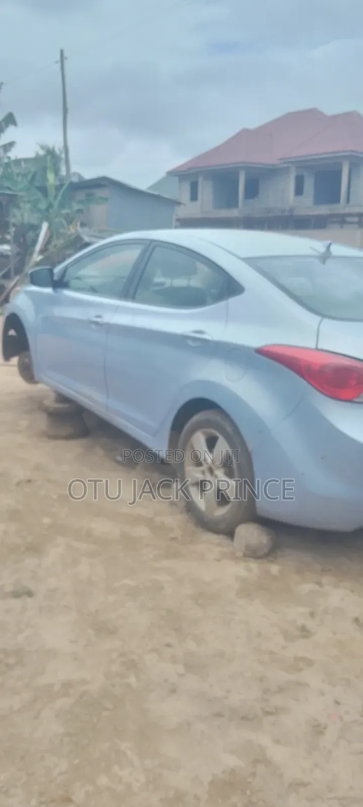 Hyundai Elantra 2011 Blue