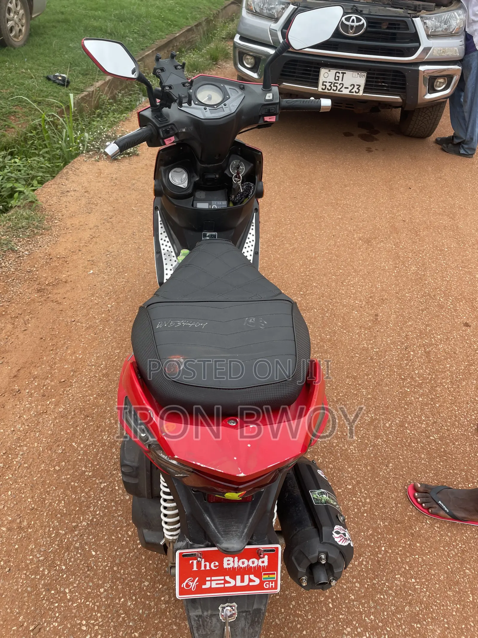 SYM Symnh 2023 Red