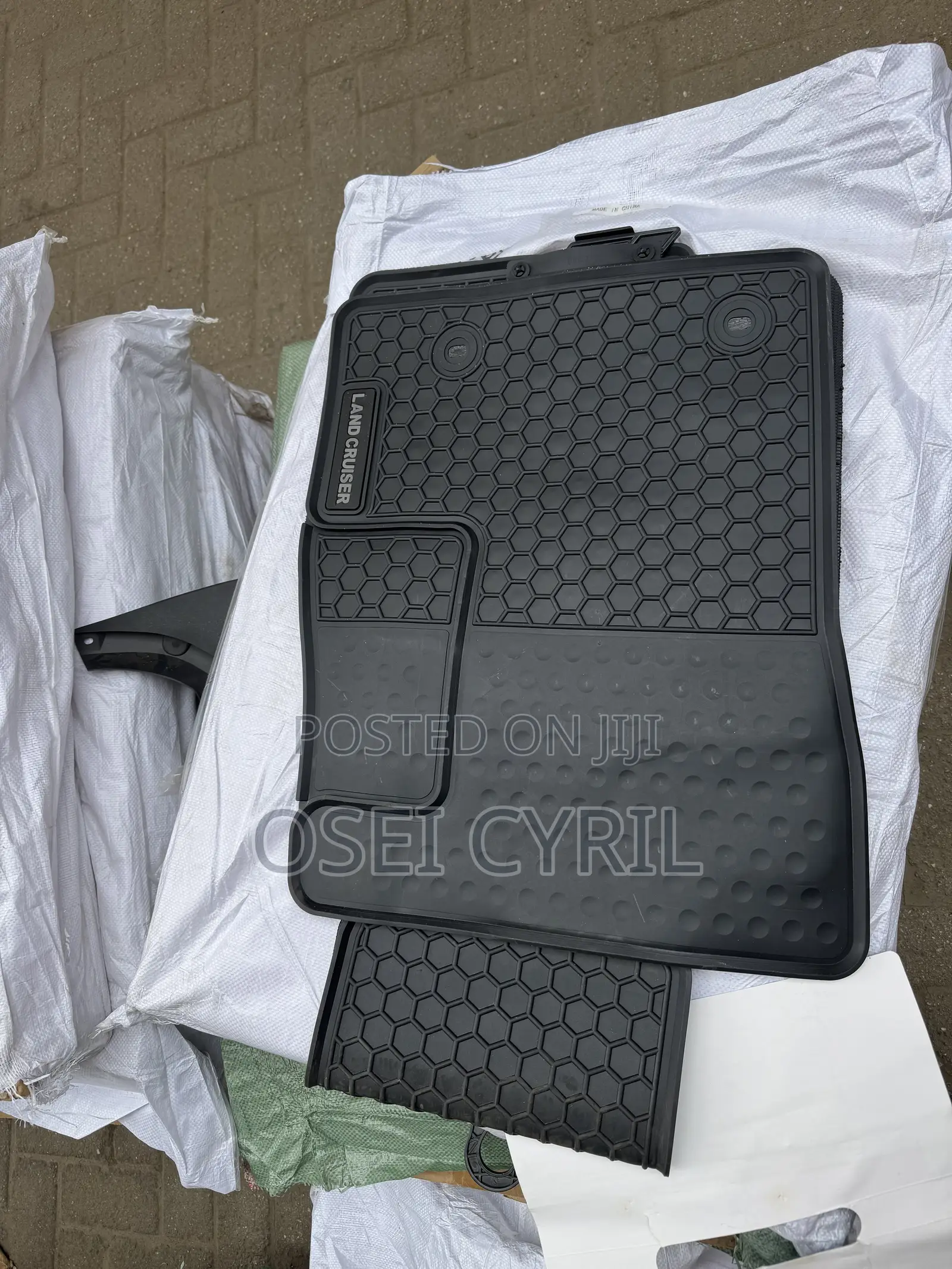 Land Cruiser Floor Mats