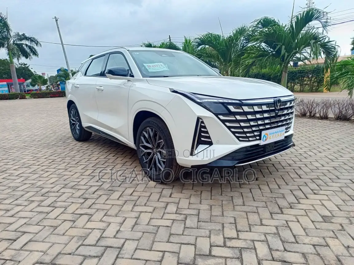 New Changan UNI-Z 1.5T Premium 2026 White