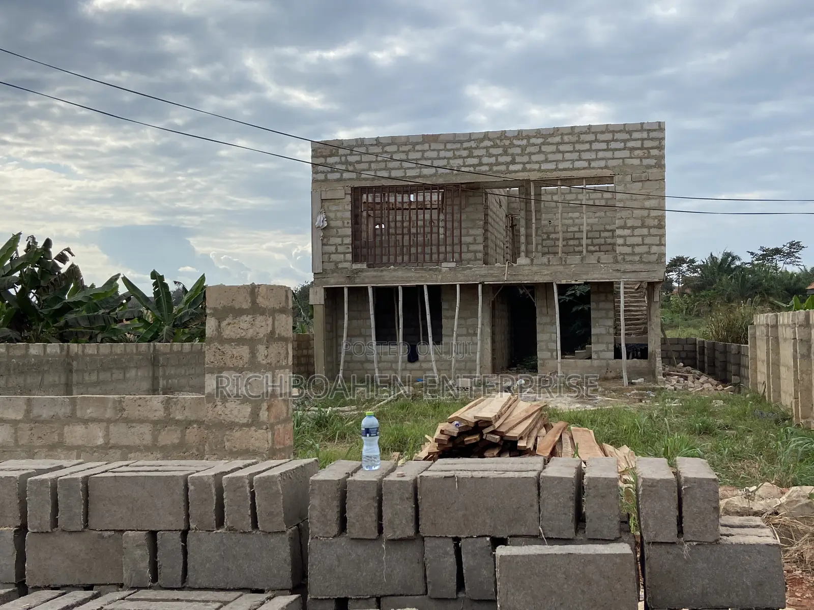 4bdrm Duplex in Richboahen, Atwima Kwanwoma for sale