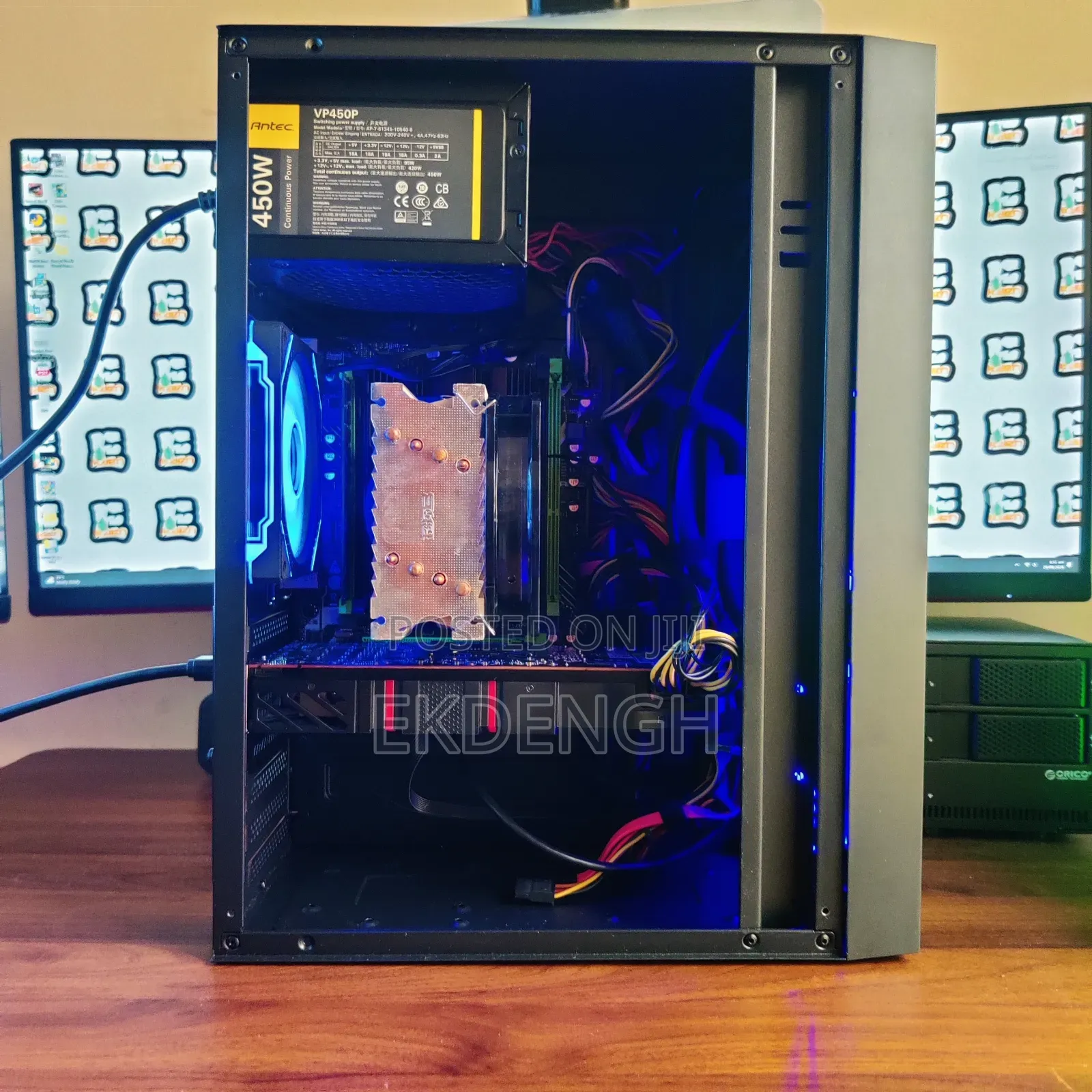 Desktop Computer 8GB Intel Xeon SSD 256GB