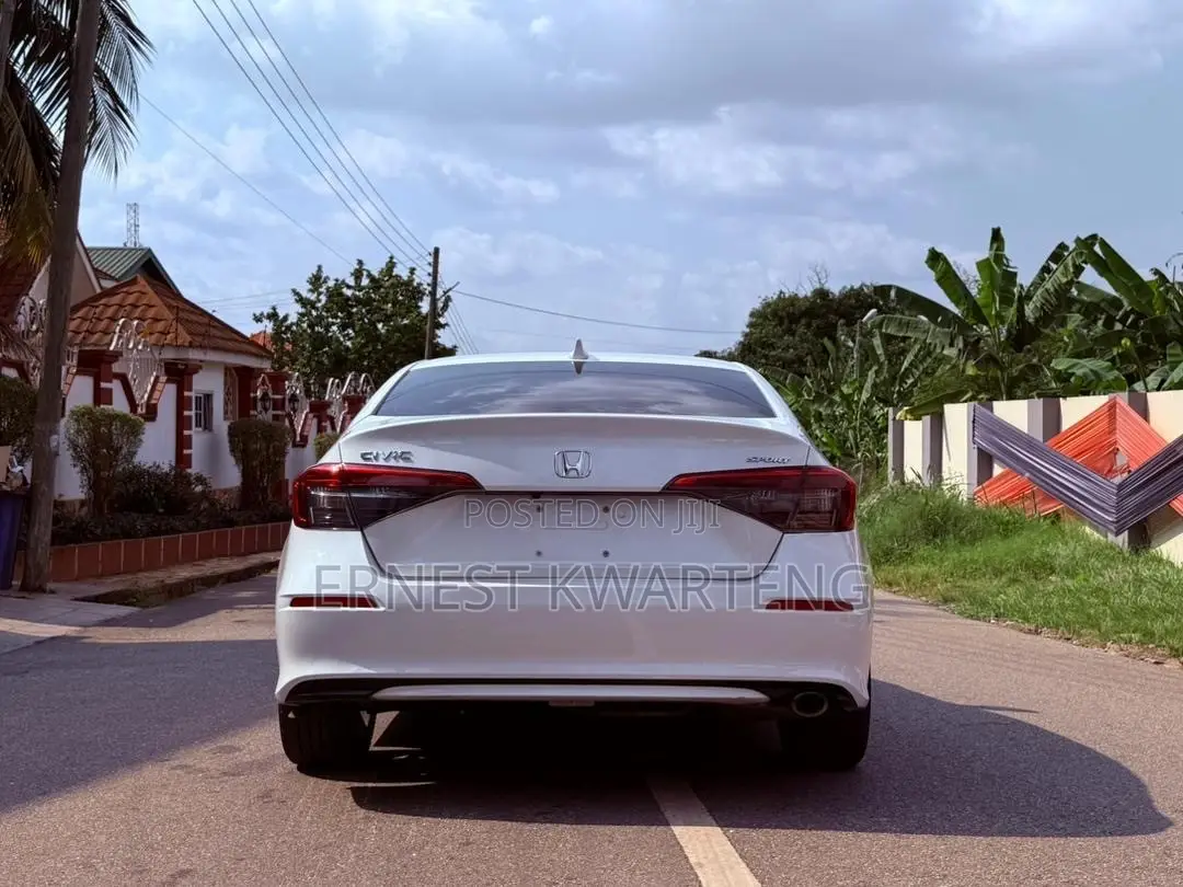 Honda Civic 2022 White