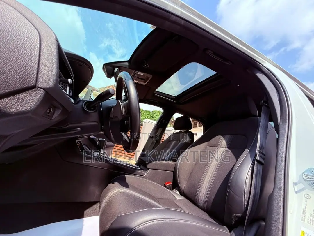 Honda Civic 2022 White