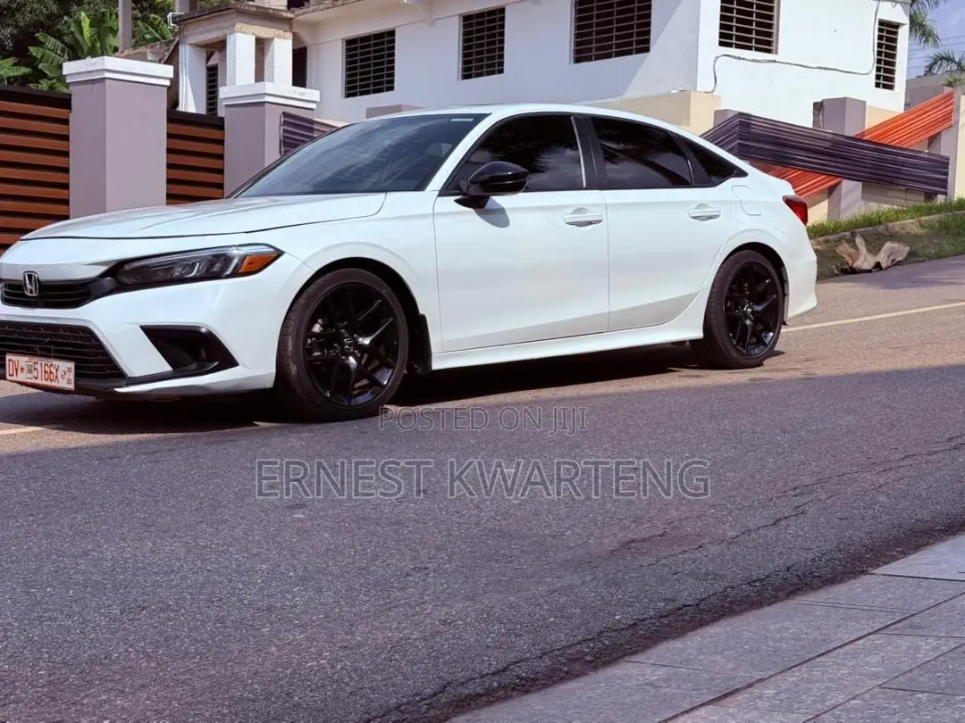 Honda Civic 2022 White