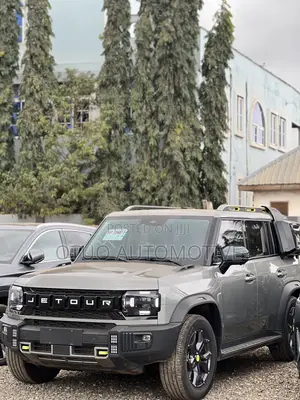 Jetour T2 2.0 Petrol AWD 2023 Silver
