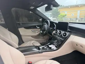 Mercedes-Benz C300 2018 White