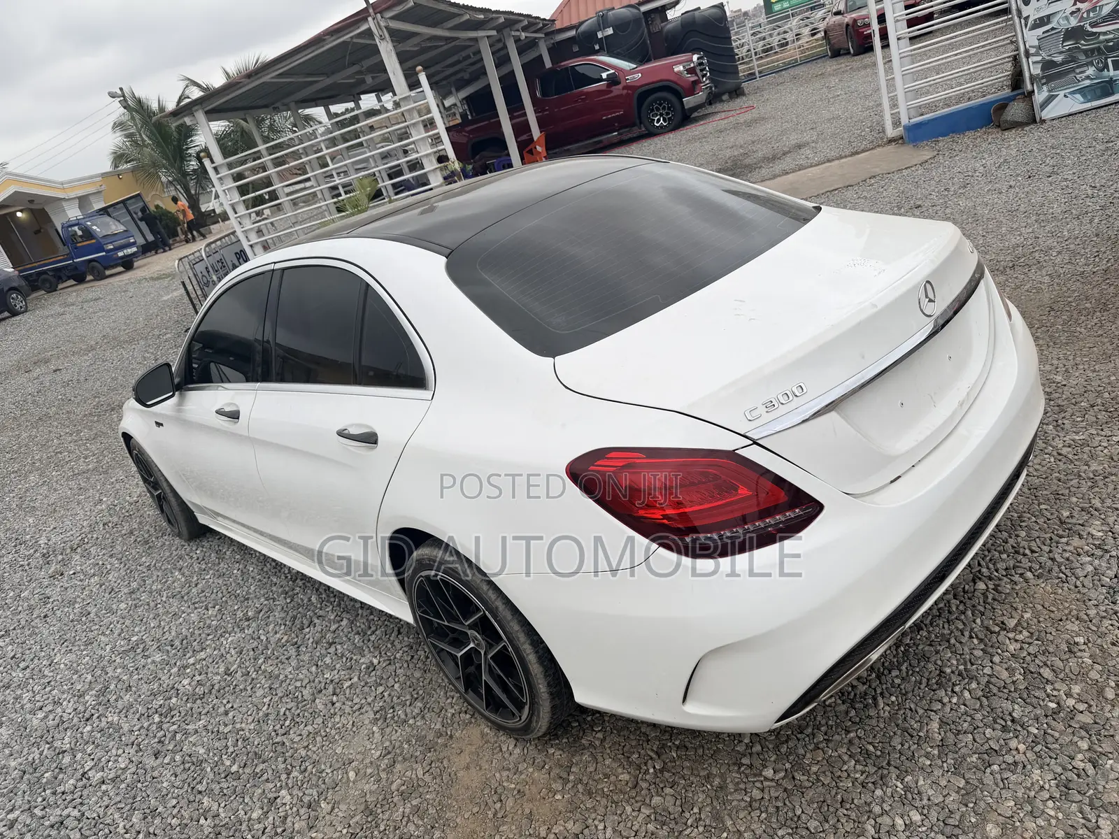Mercedes-Benz C300 2018 White