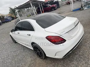 Mercedes-Benz C300 2018 White