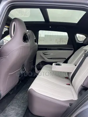 New BYD Song Plus 1.5 CVT Hybrid AWD 2024 Silver
