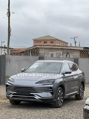 New BYD Song Plus 1.5 CVT Hybrid AWD 2024 Silver