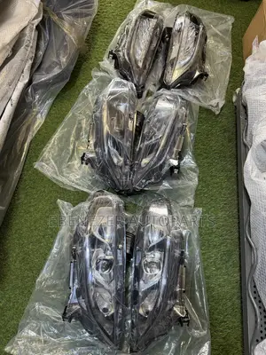 Honda Civic 2017 Headlights