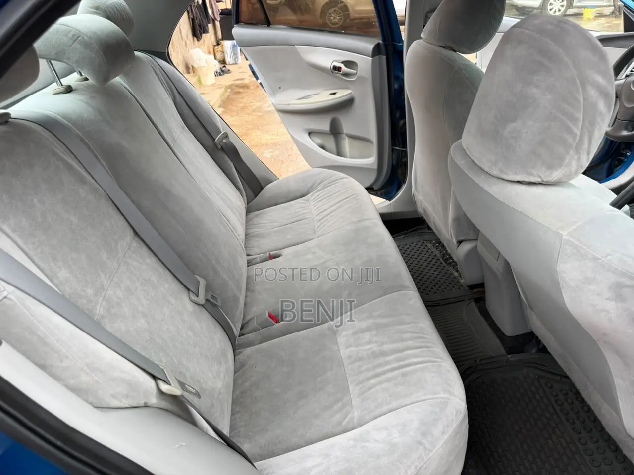 Toyota Corolla 2010 Blue