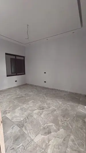 3bdrm Apartment in 7 Brother Apartments, Overhead for rent