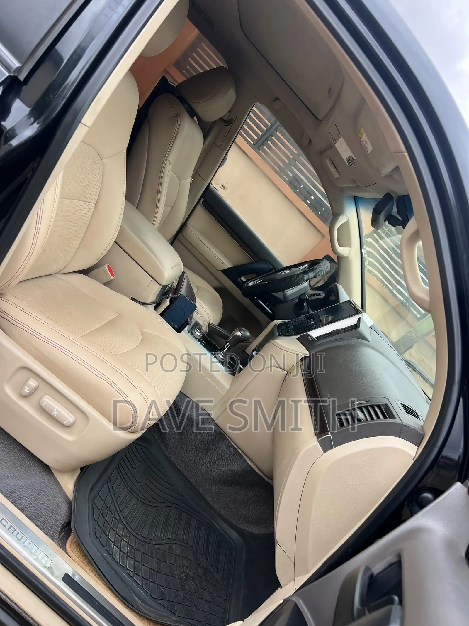 Toyota Land Cruiser 4.5 V8 GXR 2021 Black