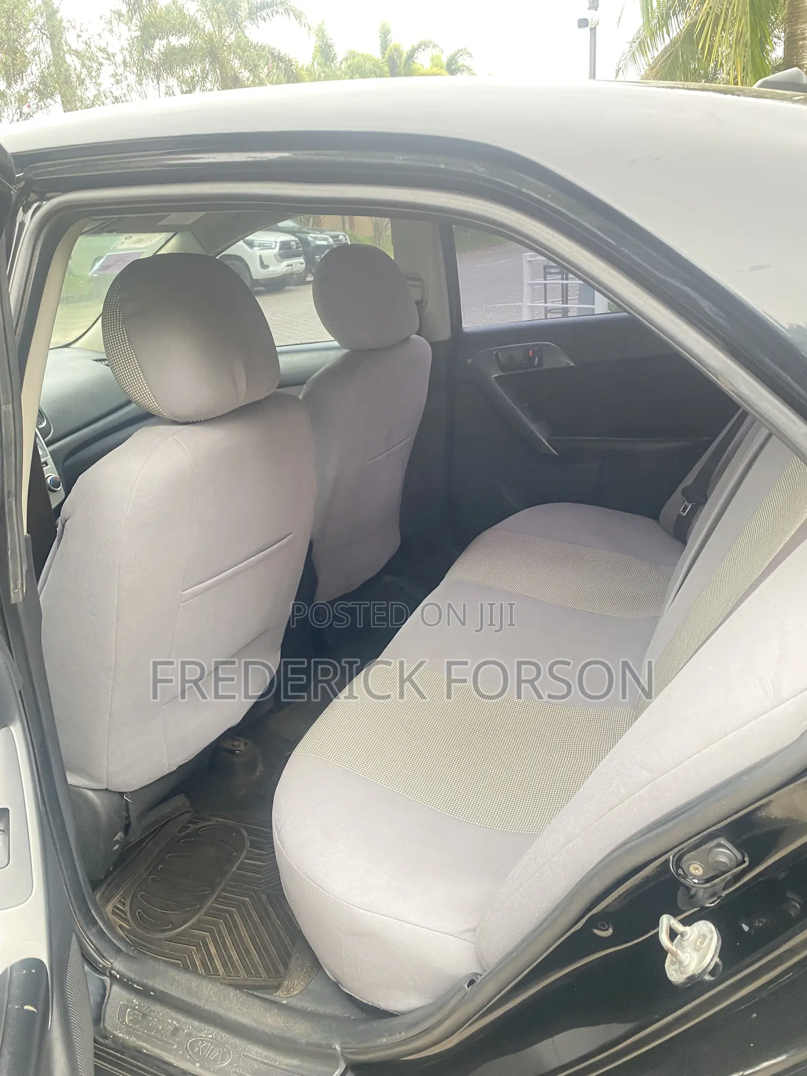 Kia Cerato 2012 Black
