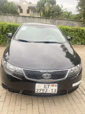 Kia Cerato 2012 Black