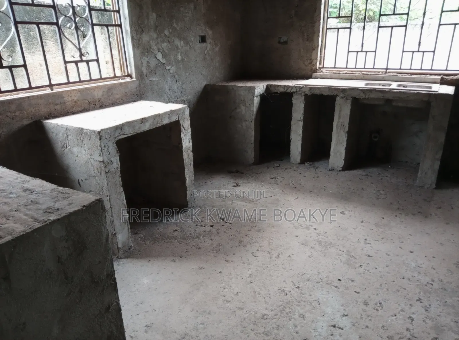 4bdrm House in Brother K Estate, Kumasi Metropolitan for sale