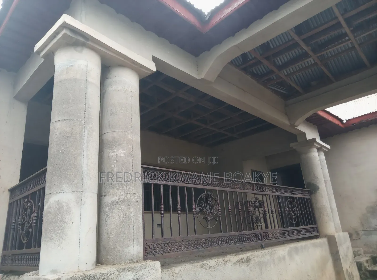 4bdrm House in Brother K Estate, Kumasi Metropolitan for sale