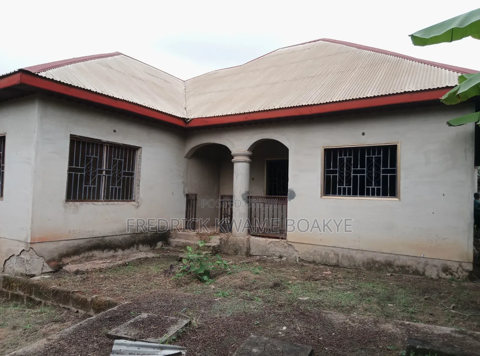 4bdrm House in Brother K Estate, Kumasi Metropolitan for sale