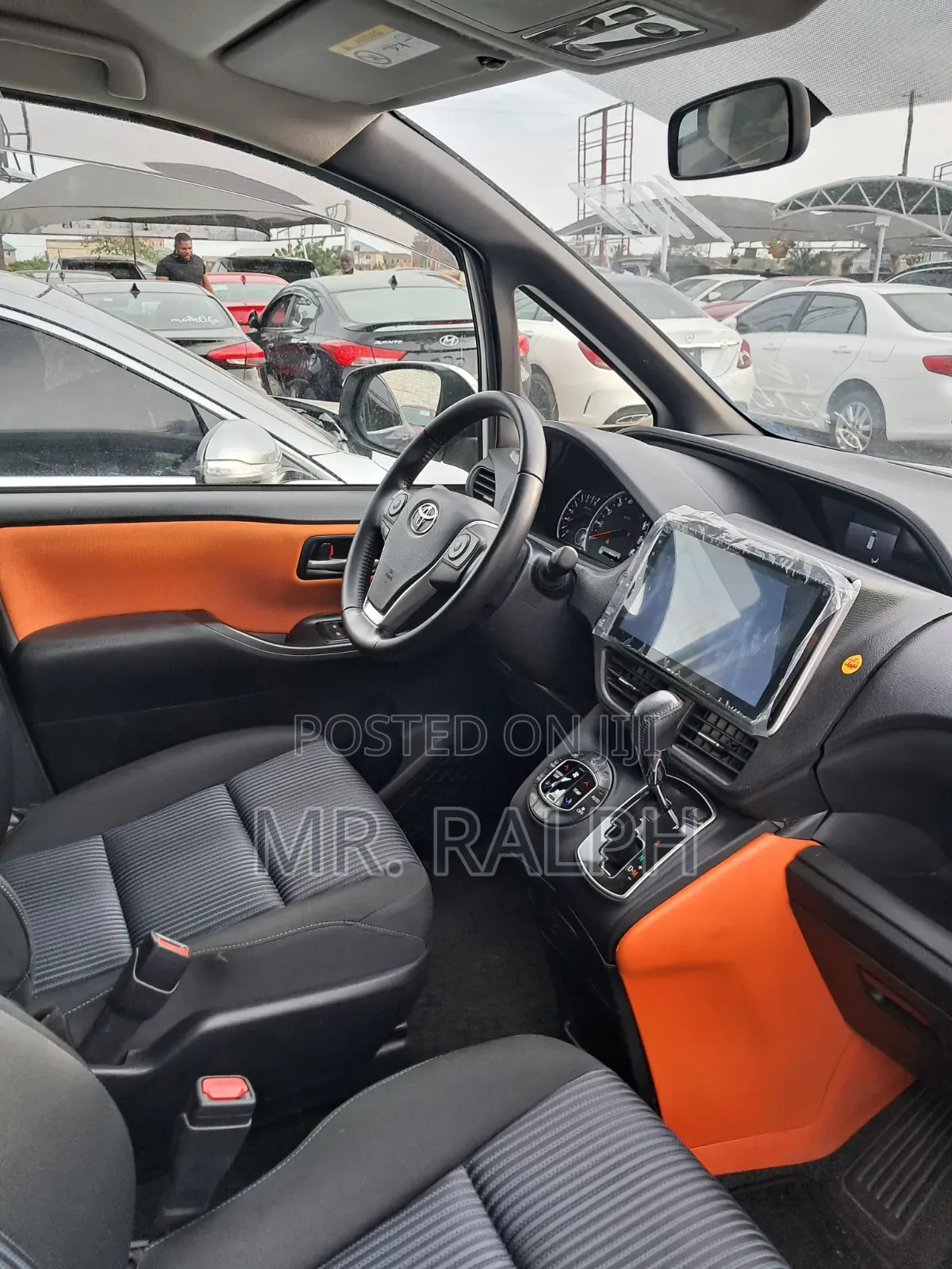 Toyota Voxy 2015 White