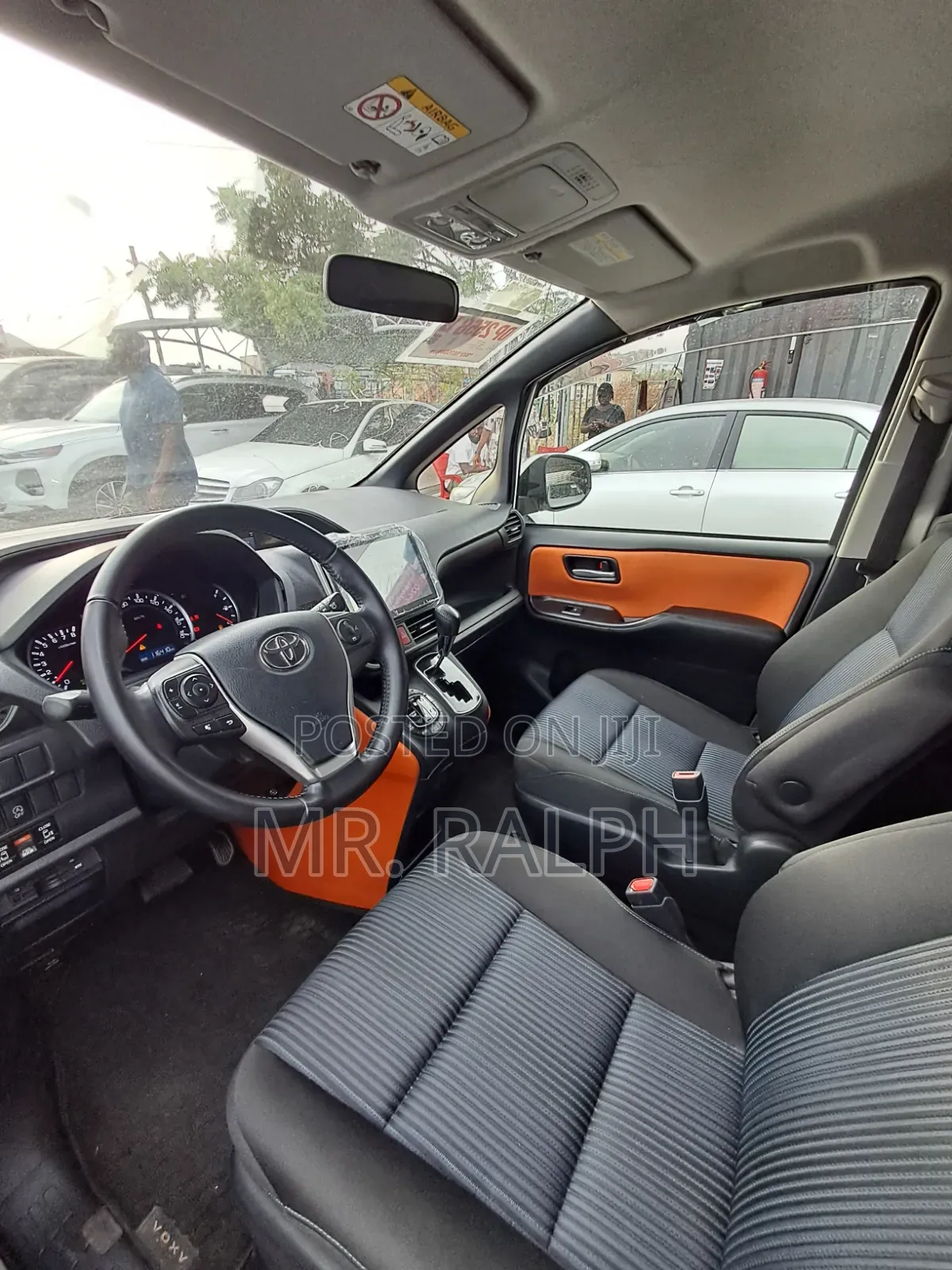 Toyota Voxy 2015 White