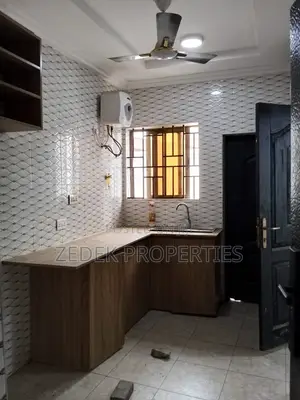 1bdrm Apartment in Kwabenya Acp for rent