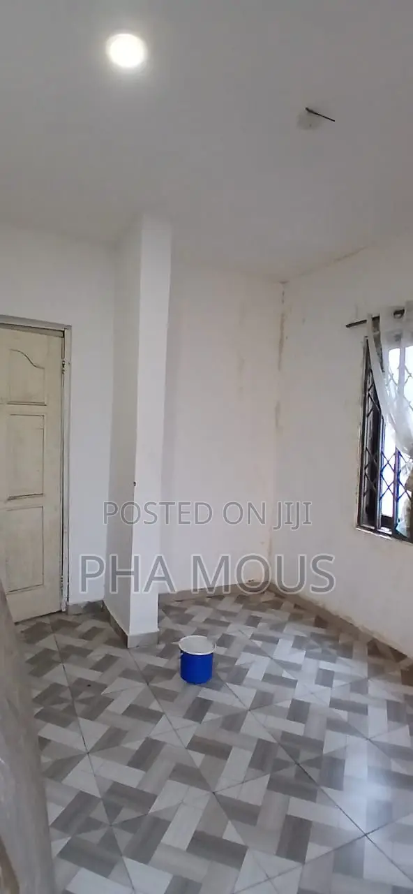 3bdrm Apartment in Lapaz for rent