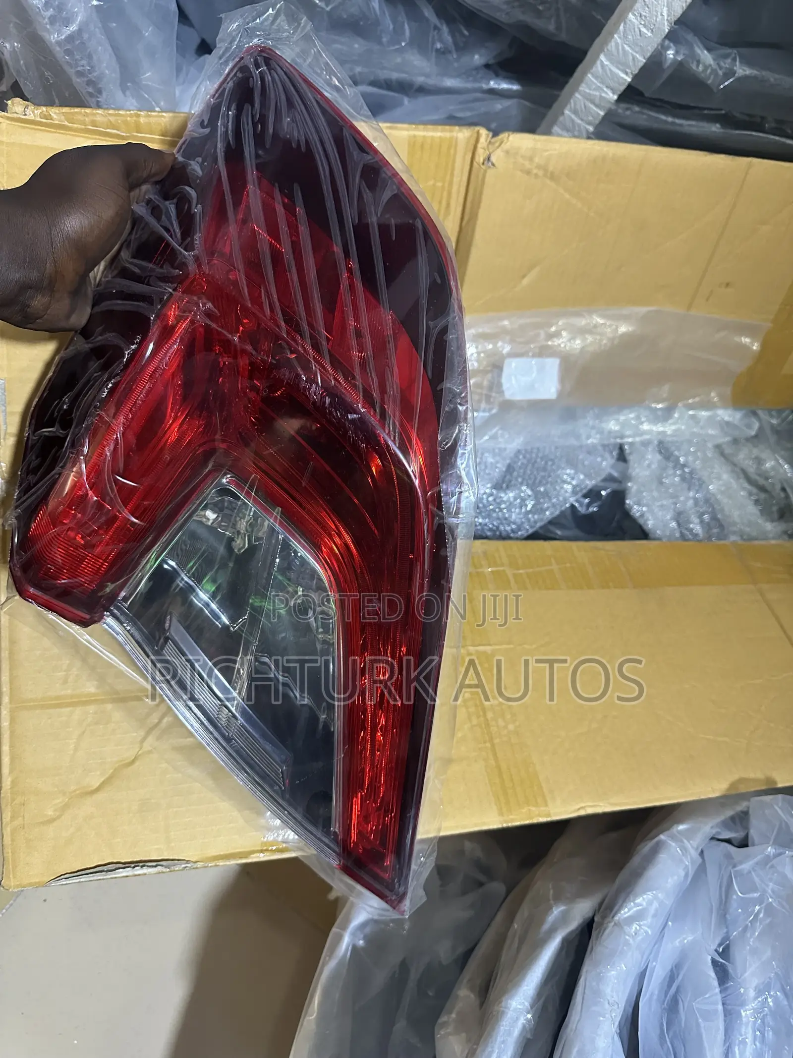 Honda Civic 2016-2018 Tail Light