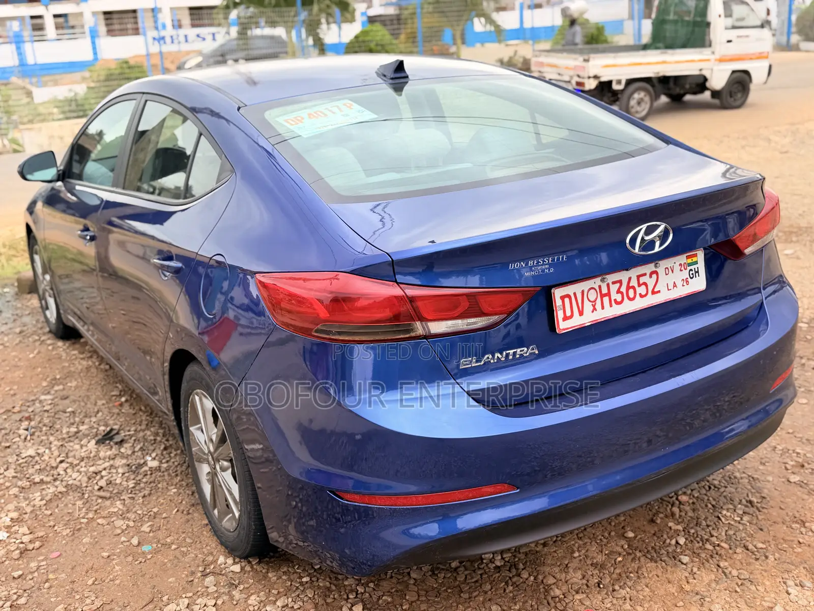 Hyundai Elantra SE Sedan FWD (2.0L 4cyl 6M) 2017 Blue