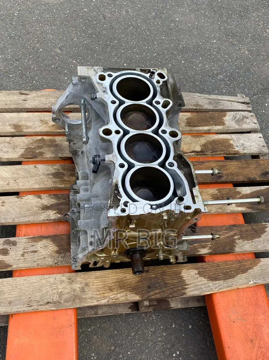 Honda Accord 2.0 Turbo Engine Block