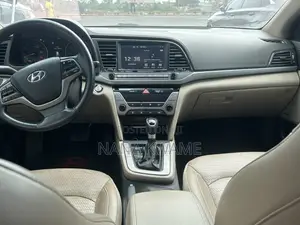 Hyundai Elantra Limited 2018 Red