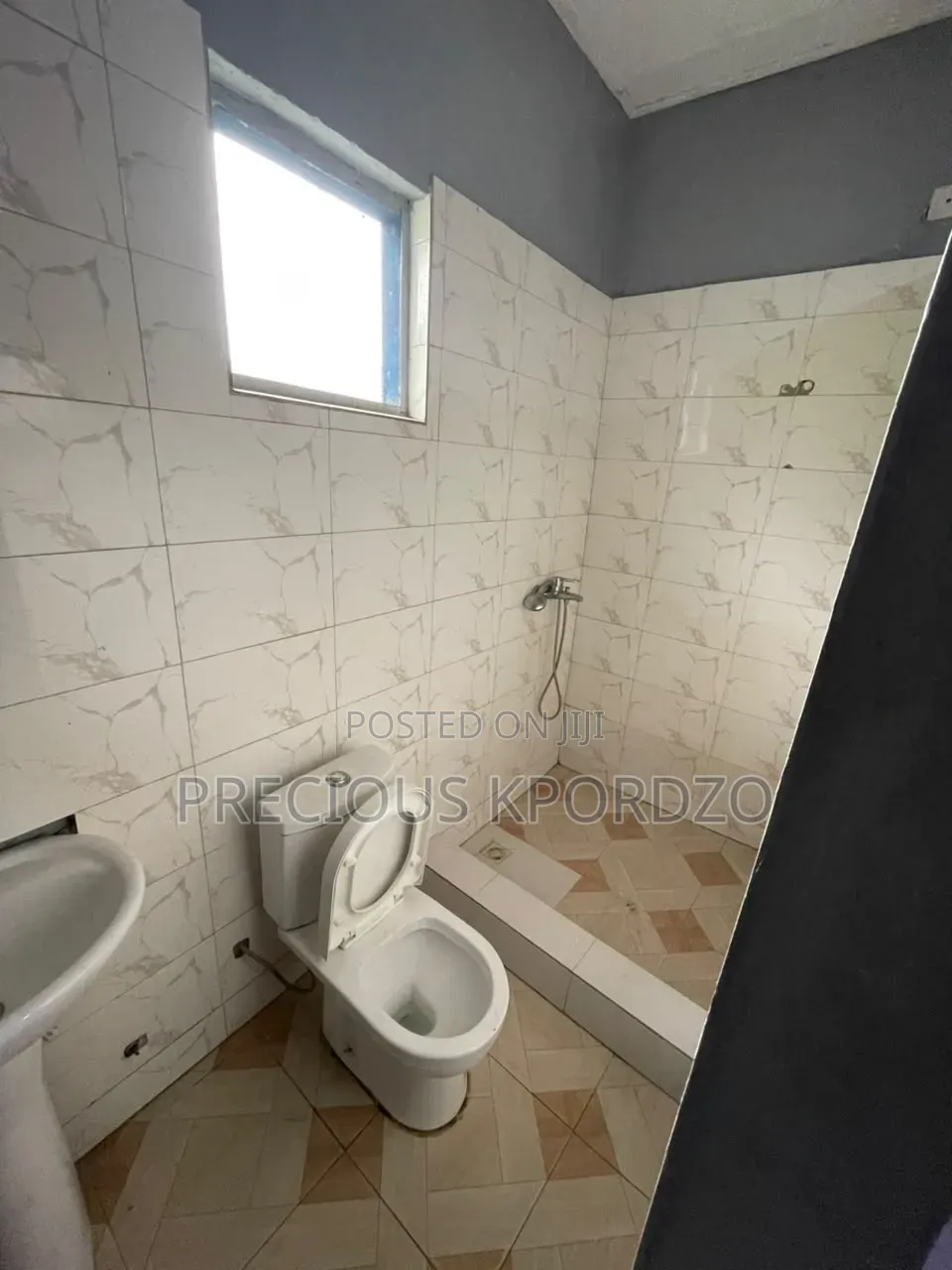 1bdrm Apartment in Sda Adenta for rent