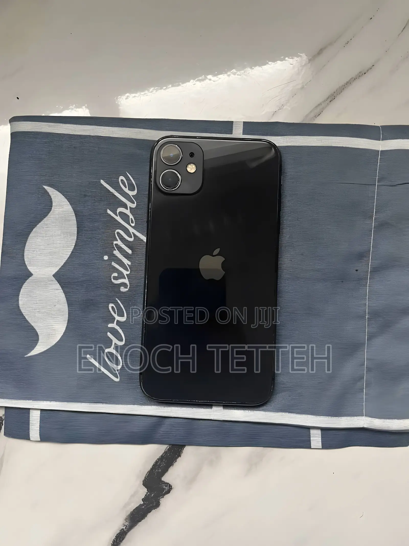 Apple iPhone 11 64 GB Black