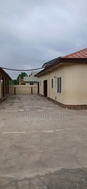 5bdrm House in Christian Village for rent